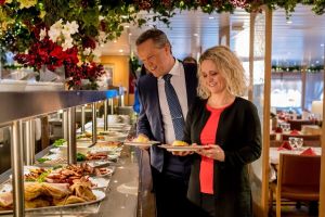 Julbord på Eckerö Linjen – bild 2