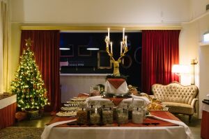 Julbord på Engeltofta Herrgård i Gästrikland – bild 2
