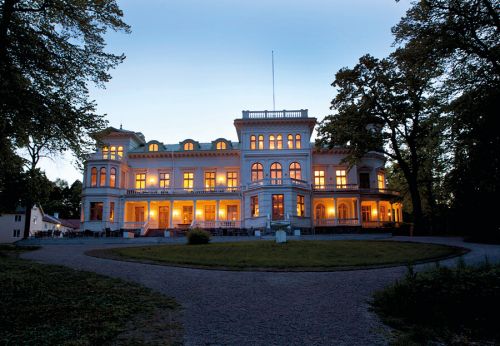 Julbord på Engeltofta