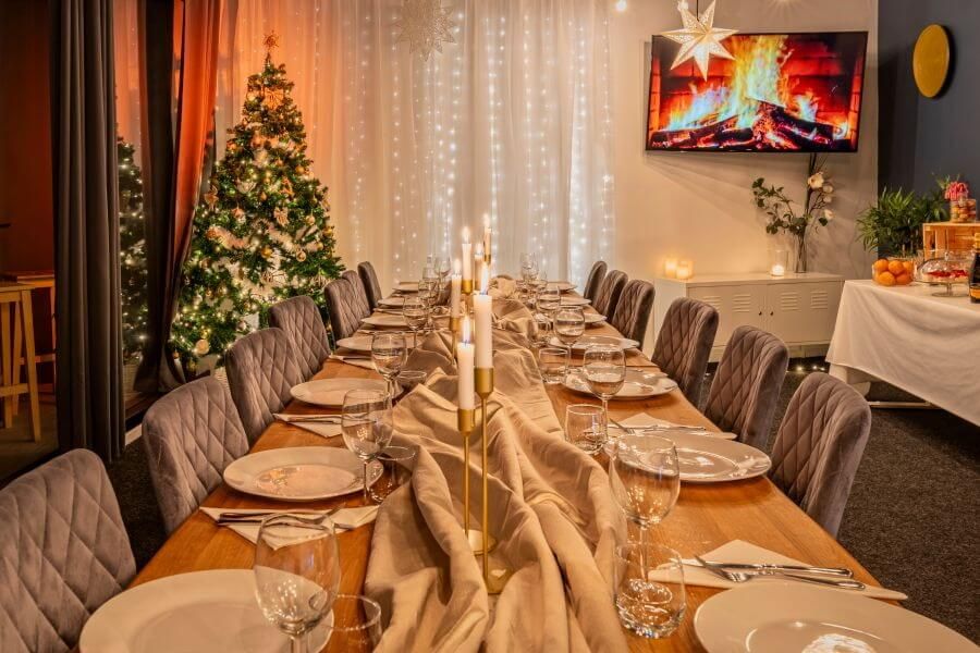 Julbord med Escape Room på Hop & Vine (Fox in a Box)