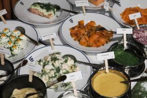 Julbord på Frans Bistro och Bar i Uppsala – bild 3