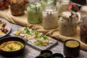 Julbord i Hellas Storstugan i Nacka – bild 3