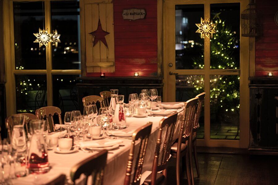 Junibackens julmiddag