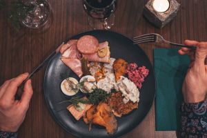 Julbord på Restaurang von Dufva (Östergötlands Stadsmission) i Linköping – bild 2