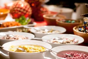 Julbord och julshow på Strömma Kanalbolaget i Göteborg – bild 2